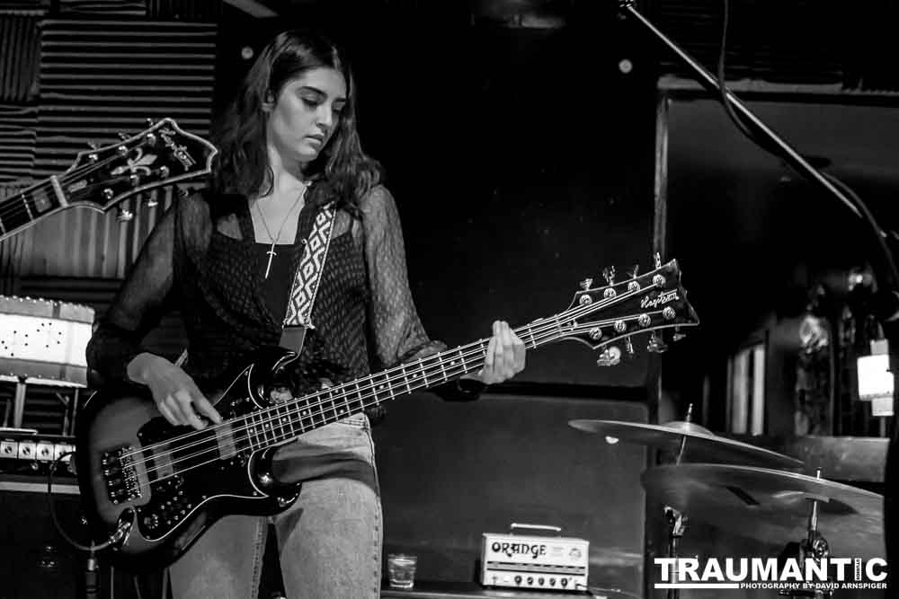 Image should appear here.