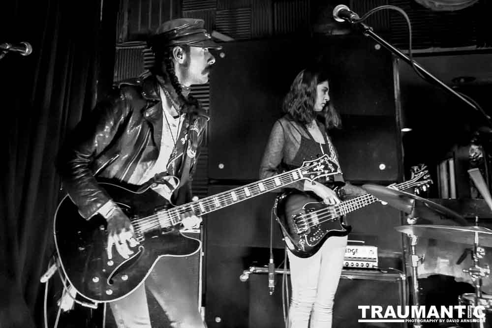 Image should appear here.