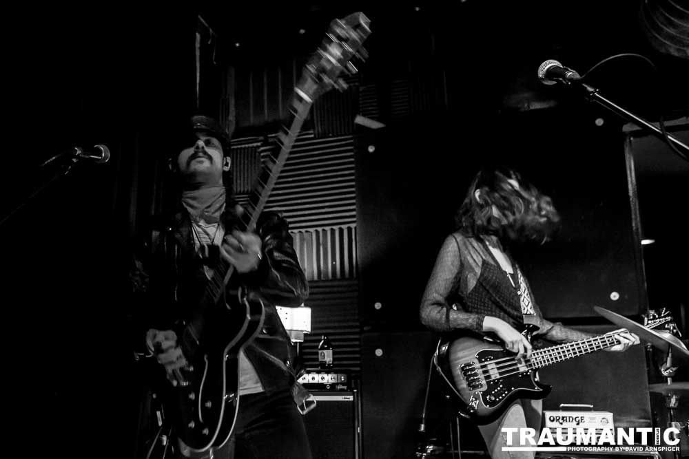 Image should appear here.