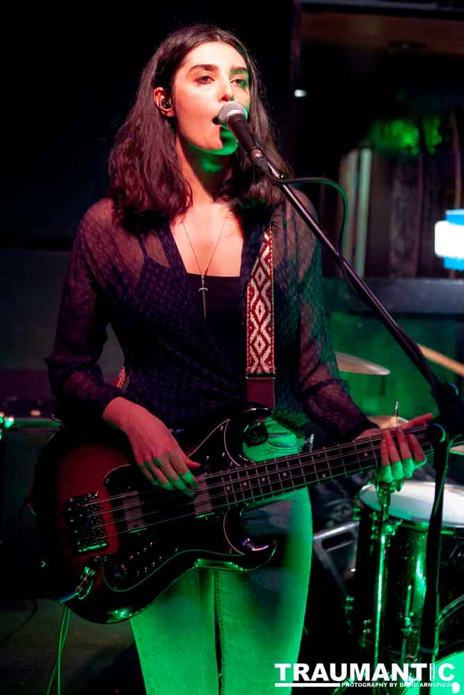 Image should appear here.