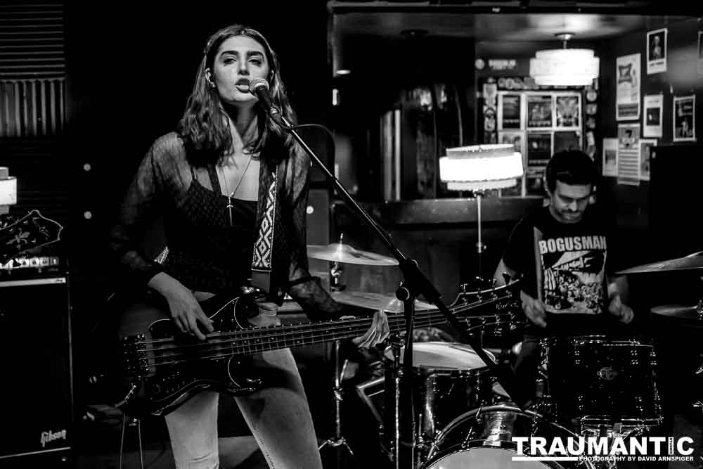 Image should appear here.