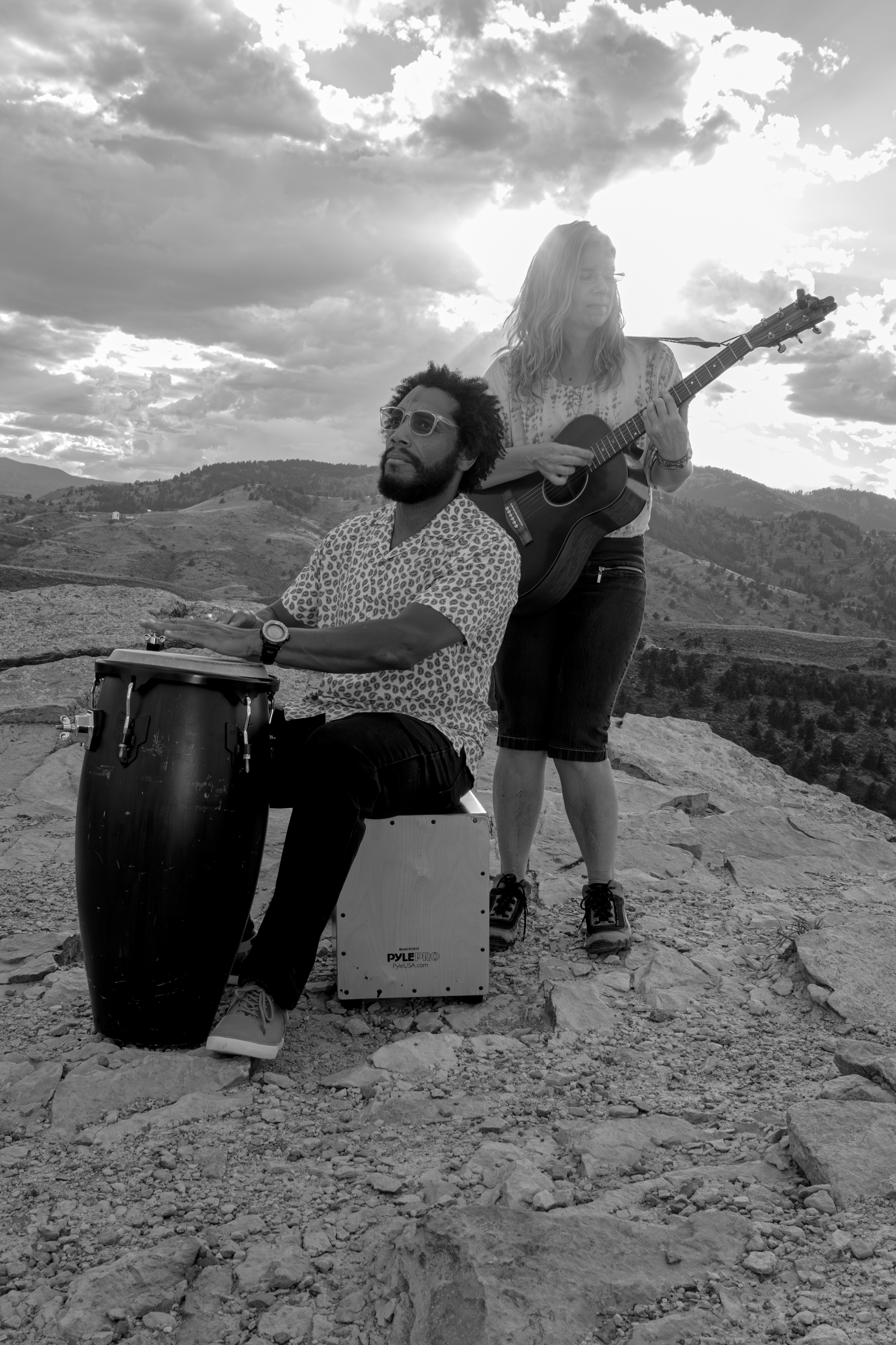 A band session for a great duo we saw at the local mall.