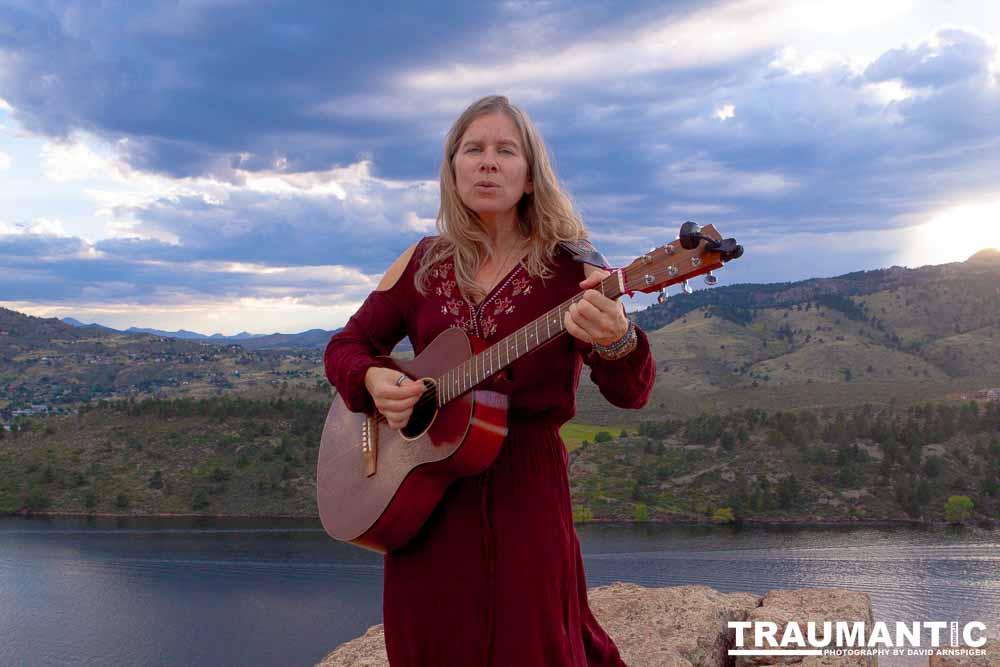 A band session for a great duo we saw at the local mall.
