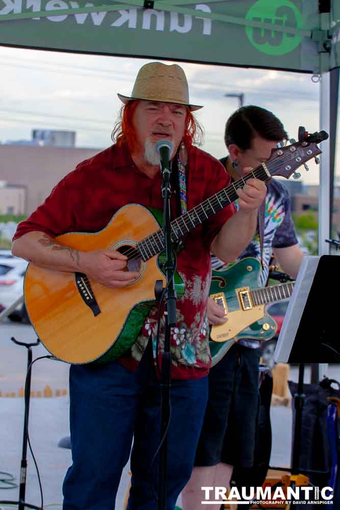The second act at Jessup Farm.  I stuck around for a few minutes and grabbed a few shots.